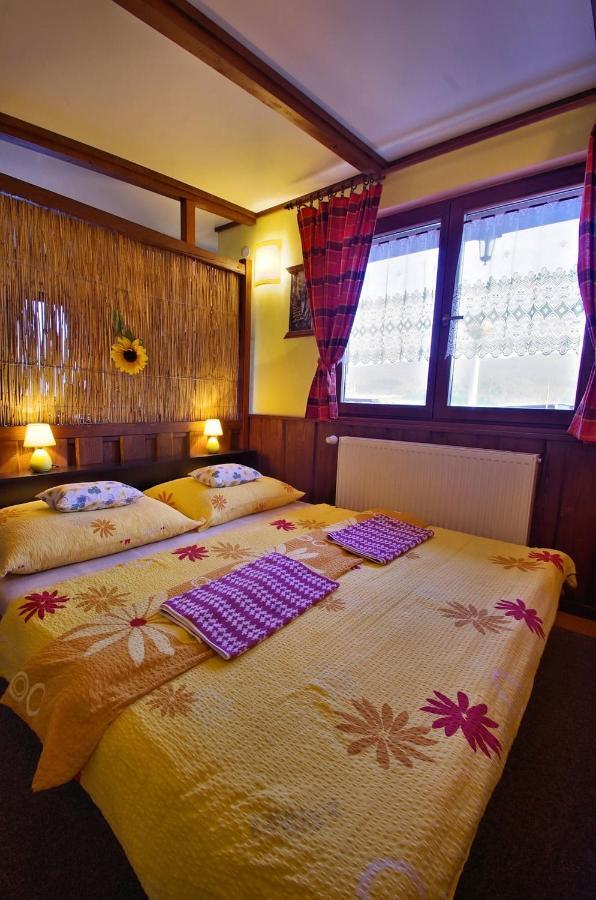 Yellow Paradise House Hrabušice Zimmer foto