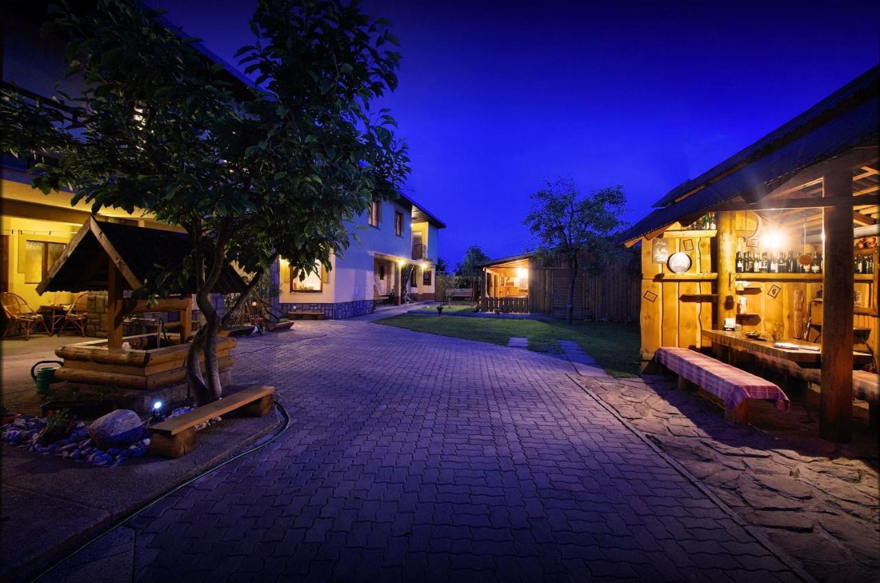 Yellow Paradise House Hrabušice Exterior foto
